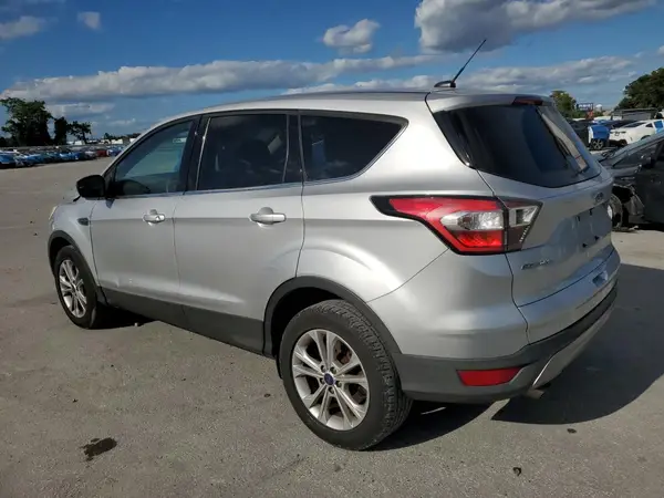 1FMCU9G93HUB46290 2017 FORD ESCAPE - Image 2