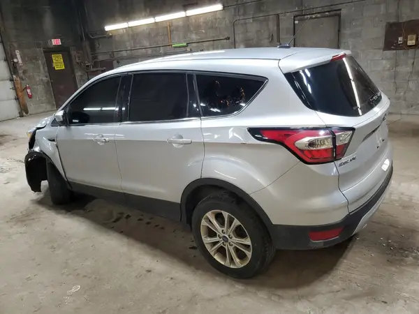 1FMCU9G93HUB70797 2017 FORD ESCAPE - Image 2