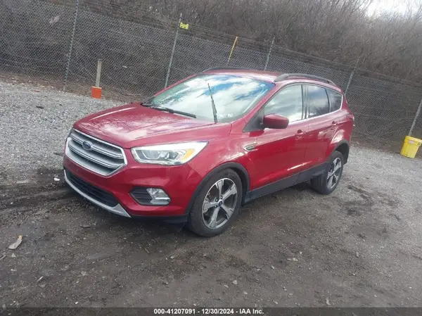 1FMCU9G93HUB94906 2017 FORD ESCAPE - Image 2