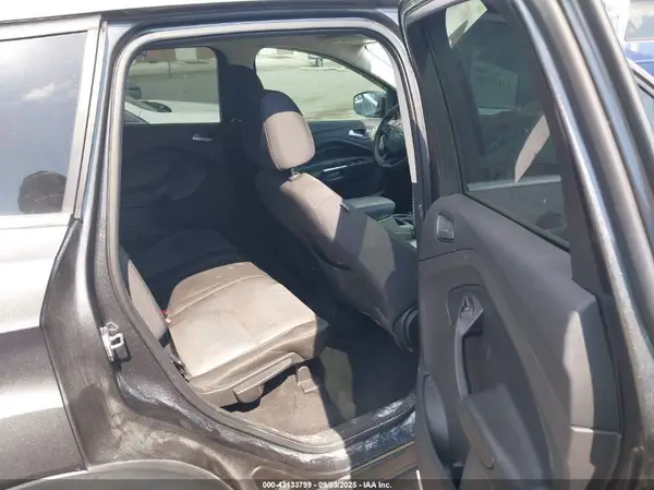 1FMCU9G93HUC52514 2017 FORD ESCAPE - Image 8