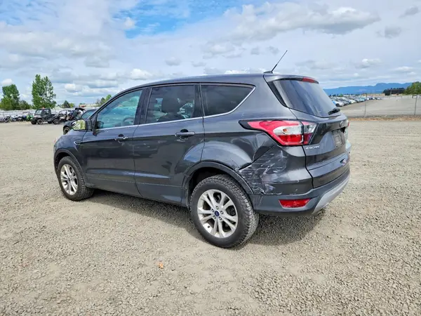 1FMCU9G93HUC88185 2017 FORD ESCAPE - Image 2