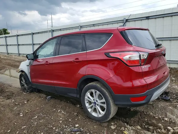 1FMCU9G93HUC97968 2017 FORD ESCAPE - Image 2