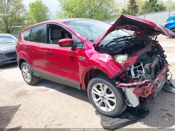 1FMCU9G93HUC99221 2017 FORD ESCAPE - Image 1