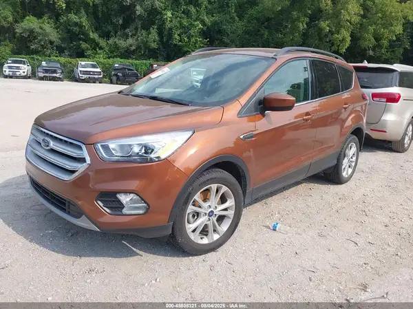 1FMCU9G93HUD67971 2017 FORD ESCAPE - Image 2