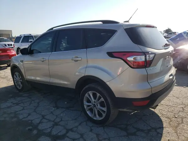 1FMCU9G93HUD68134 2017 FORD ESCAPE - Image 2