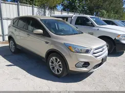 1FMCU9G93HUE50218 2017 FORD ESCAPE