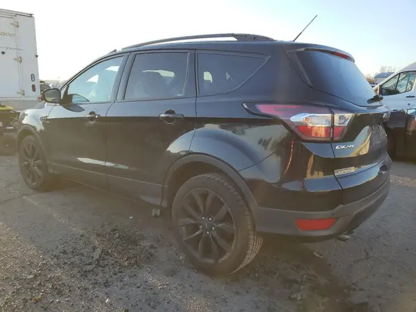 1FMCU9G93HUE62837 2017 FORD ESCAPE - Image 2