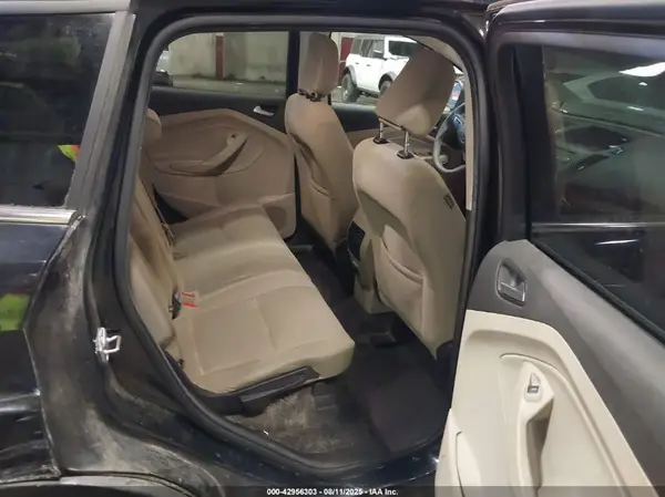 1FMCU9G93JUB49650 2018 FORD ESCAPE - Image 8