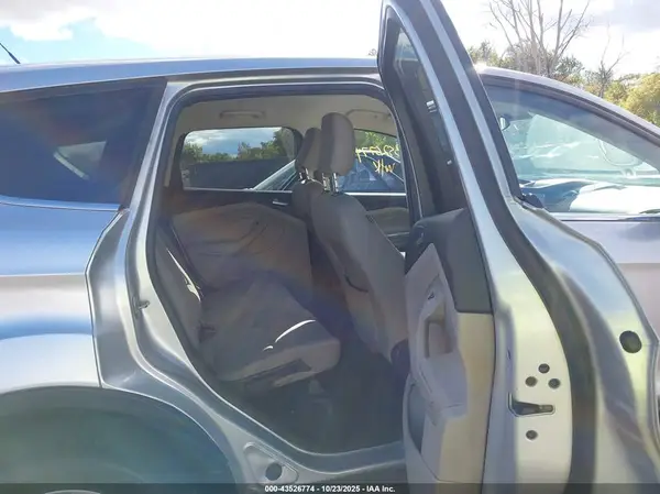 1FMCU9G93KUC08438 2019 FORD ESCAPE - Image 8
