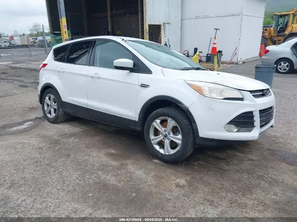 1FMCU9G94GUA55379 2016 FORD ESCAPE - Image 1