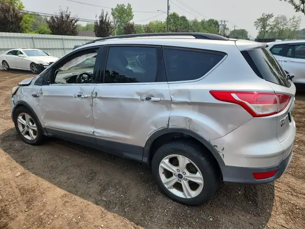 1FMCU9G94GUB28993 2016 FORD ESCAPE - Image 2
