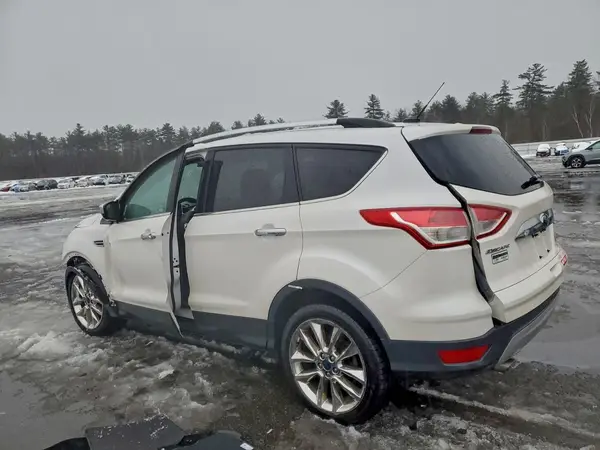 1FMCU9G94GUB64330 2016 FORD ESCAPE - Image 2