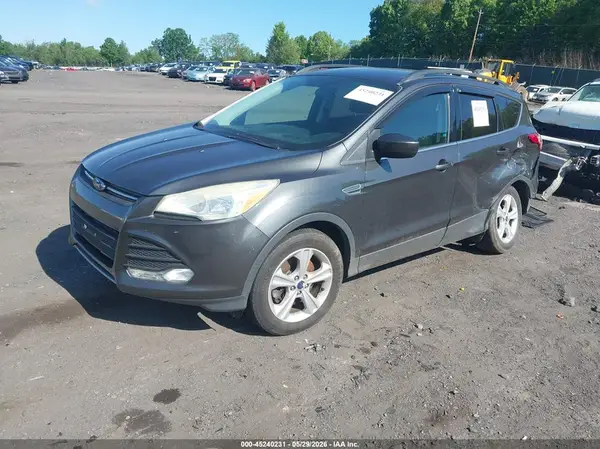 1FMCU9G94GUB78616 2016 FORD ESCAPE - Image 2