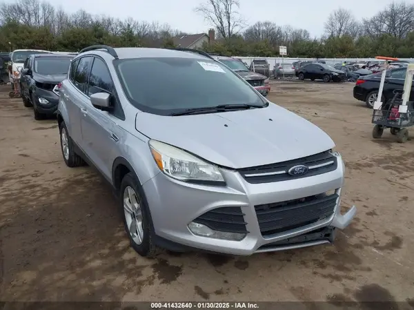 1FMCU9G94GUC06902 2016 FORD ESCAPE - Image 1