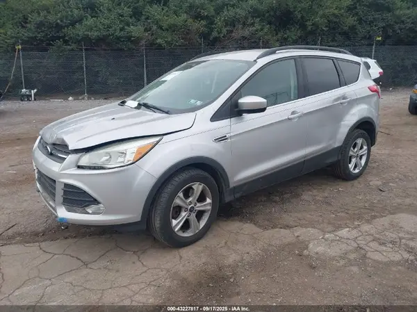 1FMCU9G94GUC83057 2016 FORD ESCAPE - Image 2