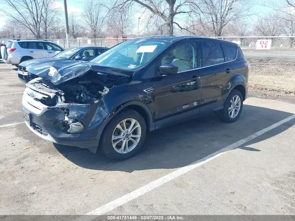 1FMCU9G94HUA02070 2017 FORD ESCAPE - Image 2