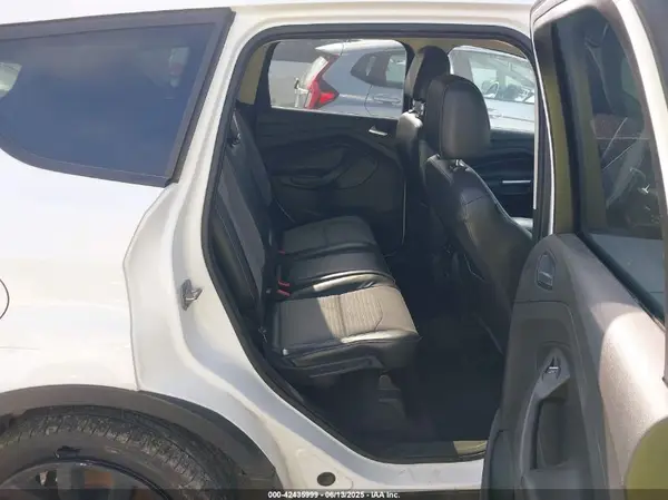 1FMCU9G94HUA92949 2017 FORD ESCAPE - Image 8