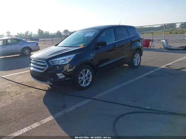 1FMCU9G94HUB08664 2017 FORD ESCAPE - Image 2