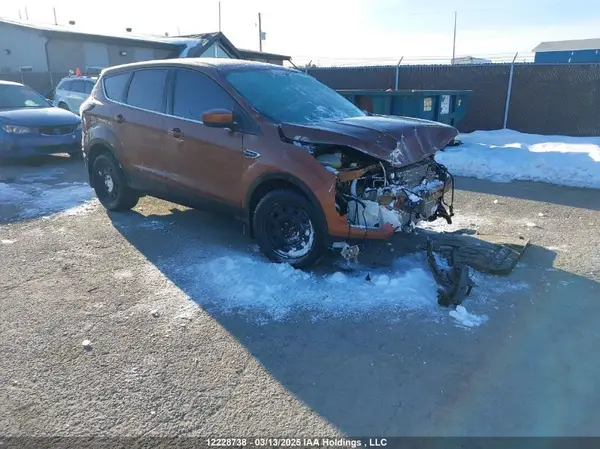 1FMCU9G94HUB18885 2017 FORD ESCAPE - Image 1