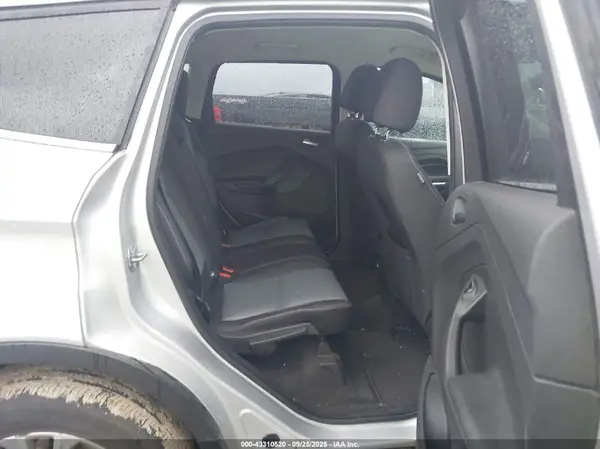 1FMCU9G94HUB27554 2017 FORD ESCAPE - Image 8