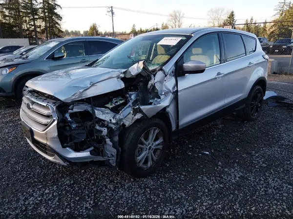 1FMCU9G94HUC56278 2017 FORD ESCAPE - Image 2