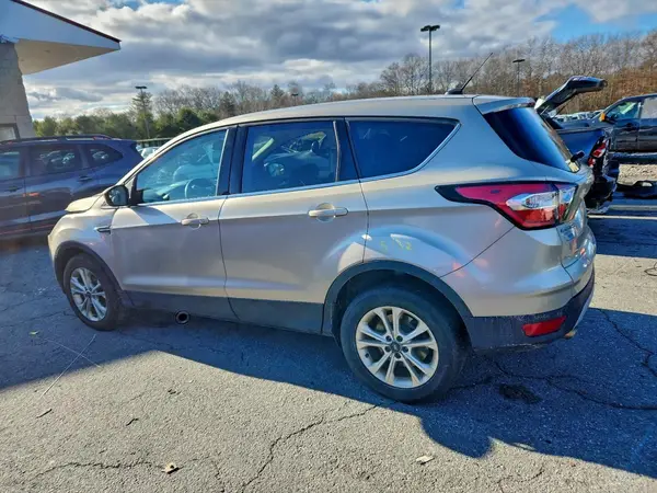 1FMCU9G94HUD32484 2017 FORD ESCAPE - Image 2