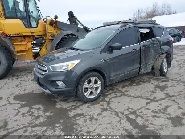 1FMCU9G94HUD45817 2017 FORD ESCAPE - Image 2