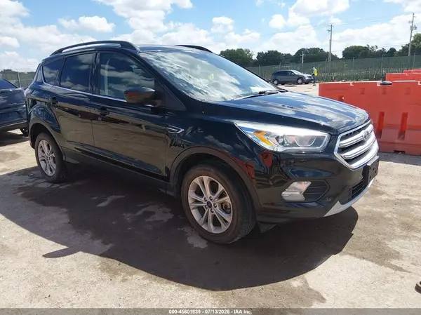 1FMCU9G94HUE33301 2017 FORD ESCAPE - Image 1