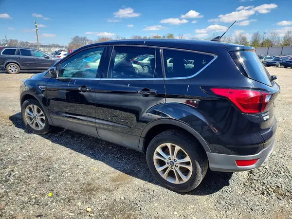 1FMCU9G94KUB13418 2019 FORD ESCAPE - Image 2