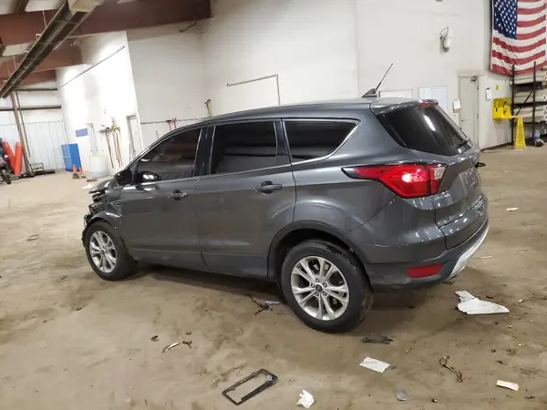 1FMCU9G94KUB33815 2019 FORD ESCAPE - Image 2