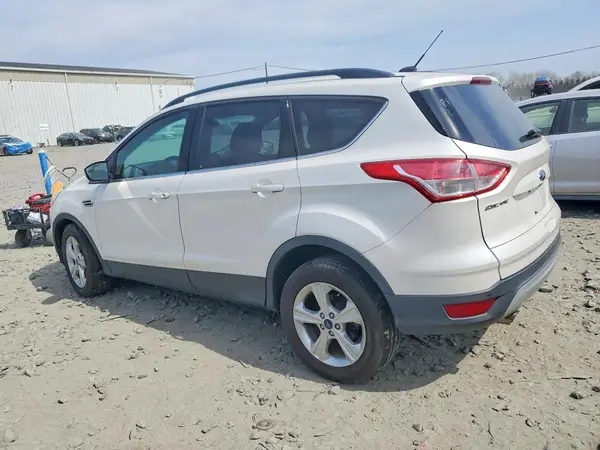 1FMCU9G95GUA34864 2016 FORD ESCAPE - Image 2