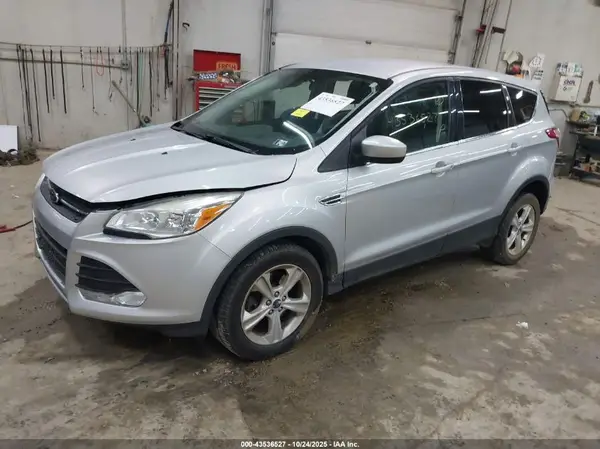 1FMCU9G95GUA86205 2016 FORD ESCAPE - Image 2
