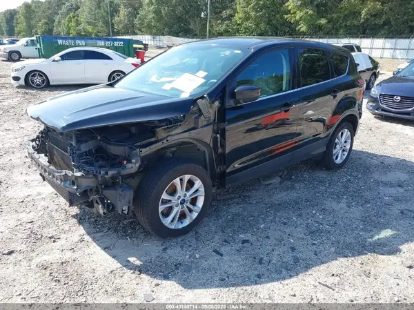 1FMCU9G95HUA29200 2017 FORD ESCAPE - Image 2