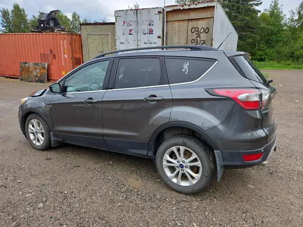 1FMCU9G95HUA71429 2017 FORD ESCAPE - Image 2