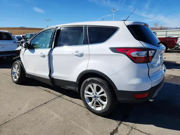 1FMCU9G95HUA81927 2017 FORD ESCAPE - Image 2