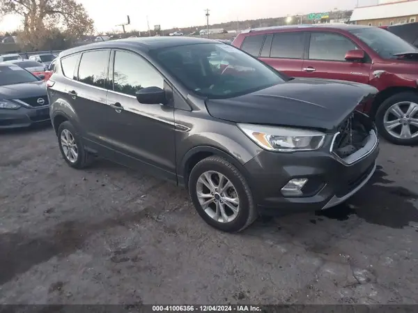 1FMCU9G95HUB08656 2017 FORD ESCAPE - Image 1