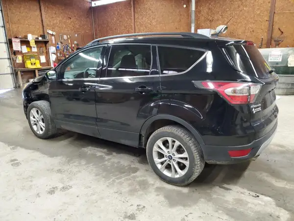1FMCU9G95HUB27563 2017 FORD ESCAPE - Image 2