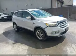 1FMCU9G95HUB33220 2017 FORD ESCAPE