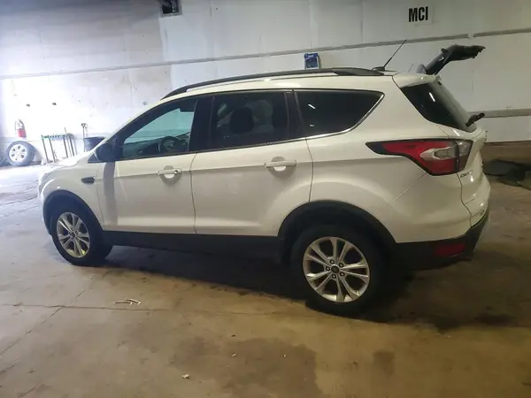 1FMCU9G95HUB68808 2017 FORD ESCAPE - Image 2