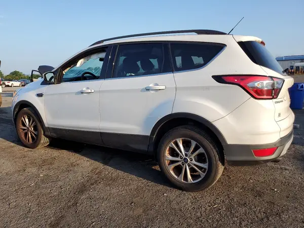 1FMCU9G95HUB71563 2017 FORD ESCAPE - Image 2