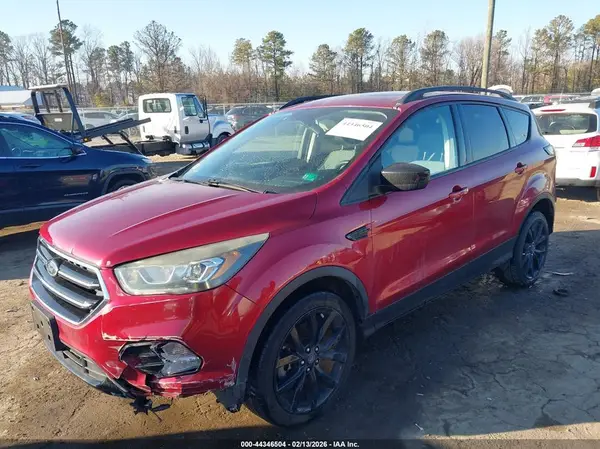 1FMCU9G95HUB71580 2017 FORD ESCAPE - Image 2