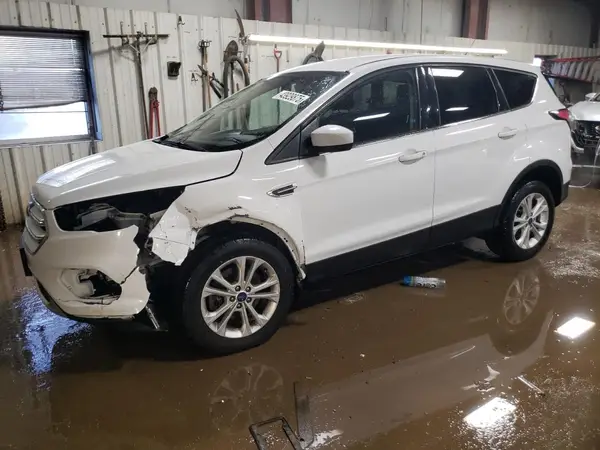 1FMCU9G95HUB88203 2017 FORD ESCAPE - Image 1