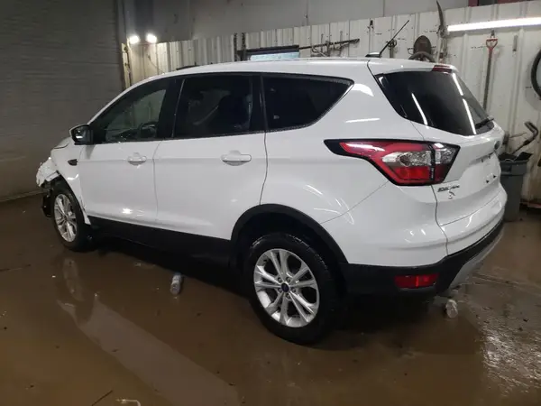 1FMCU9G95HUB88203 2017 FORD ESCAPE - Image 2