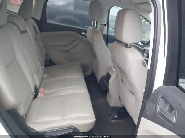 1FMCU9G95HUC12676 2017 FORD ESCAPE - Image 8