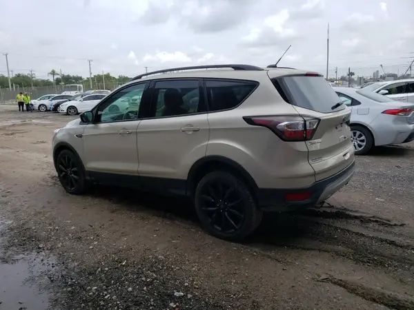 1FMCU9G95HUC32782 2017 FORD ESCAPE - Image 2