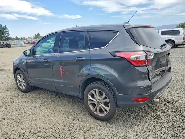 1FMCU9G95HUC38923 2017 FORD ESCAPE - Image 2