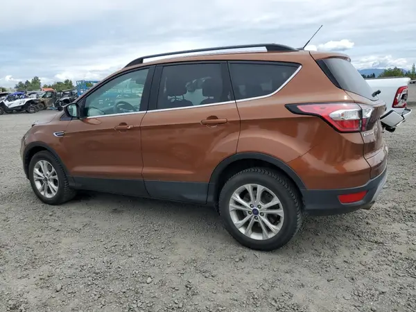 1FMCU9G95HUC51591 2017 FORD ESCAPE - Image 2