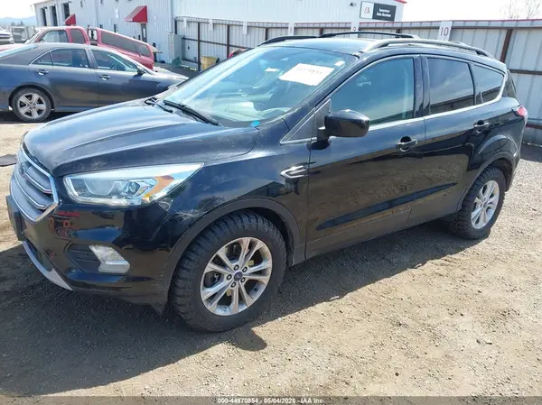 1FMCU9G95HUC67998 2017 FORD ESCAPE - Image 2