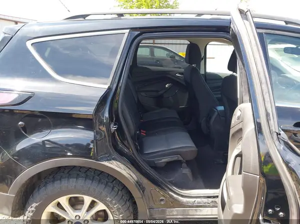 1FMCU9G95HUC67998 2017 FORD ESCAPE - Image 8