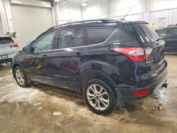 1FMCU9G95HUD00482 2017 FORD ESCAPE - Image 2